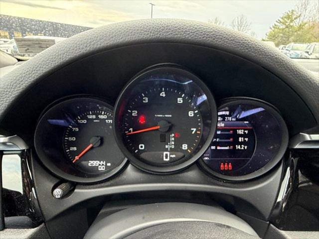 2021 Porsche Macan AWD