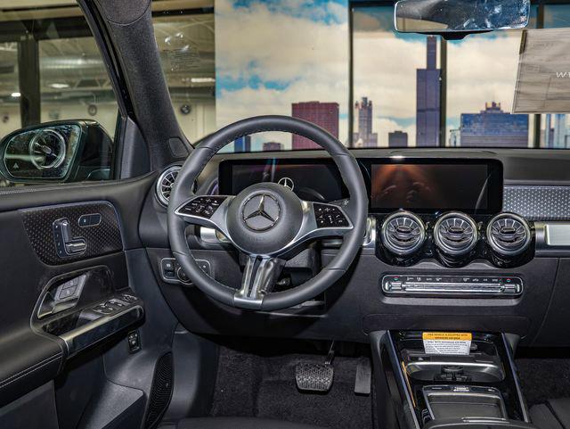 2026 Mercedes-Benz GLB 4MATIC