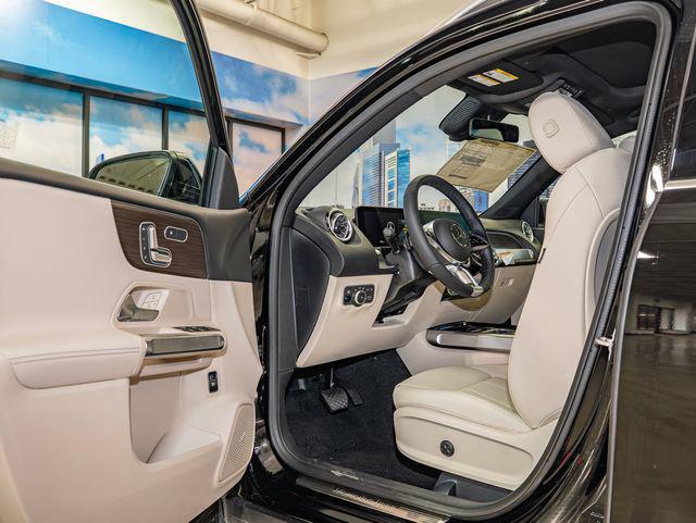 2026 Mercedes-Benz GLB 4MATIC