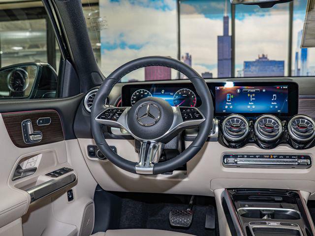 2026 Mercedes-Benz GLB 4MATIC