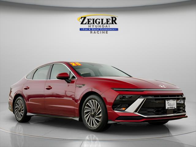 2025 Hyundai Sonata Hybrid SEL for sale in MOUNT PLEASANT, WI