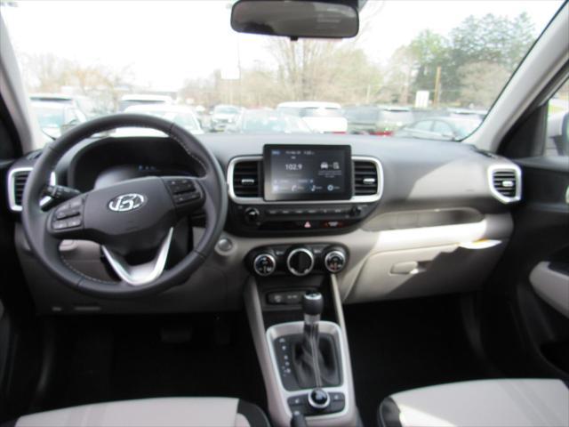 2026 Hyundai Venue SEL