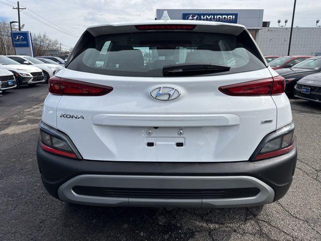 2023 Hyundai Kona SE