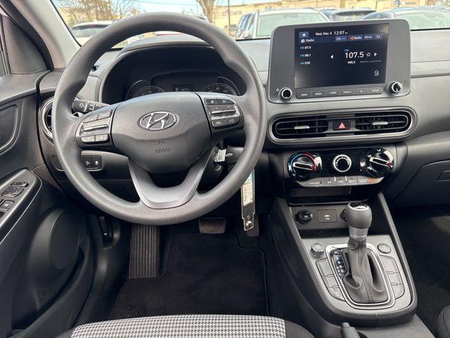 2023 Hyundai Kona SE