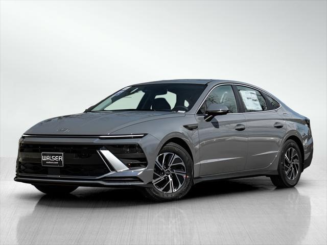 2026 Hyundai Sonata Hybrid Blue for sale in BROOKLYN PARK, MN