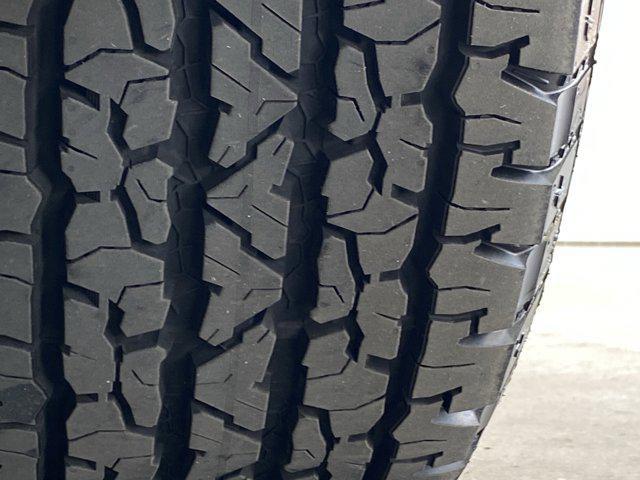2023 Chevrolet Traverse FWD LT Cloth
