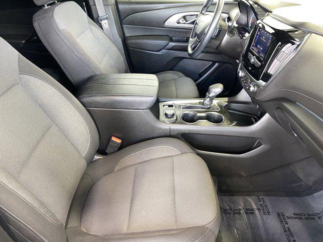 2023 Chevrolet Traverse FWD LT Cloth