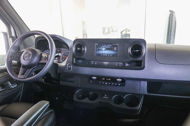 2023 Mercedes-Benz Sprinter 2500 Standard Roof 4-Cyl Diesel HO