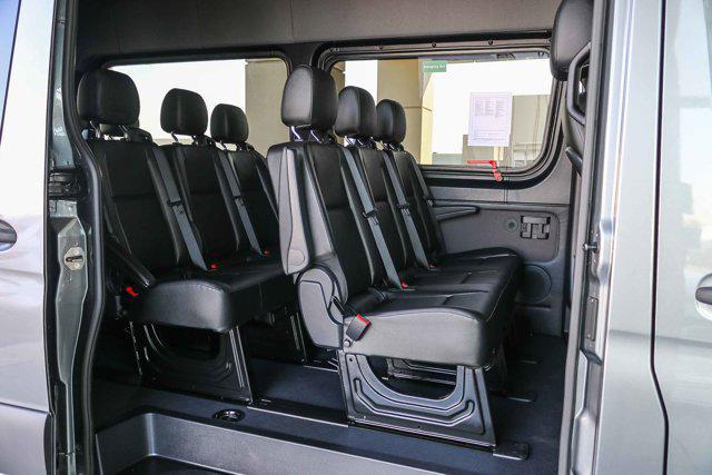 2023 Mercedes-Benz Sprinter 2500 Standard Roof 4-Cyl Diesel HO