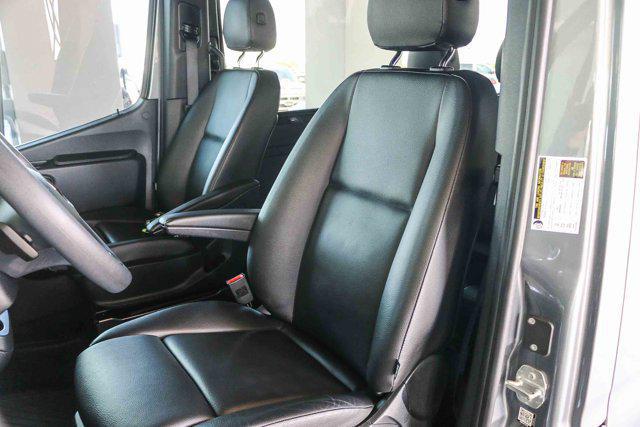 2023 Mercedes-Benz Sprinter 2500 Standard Roof 4-Cyl Diesel HO