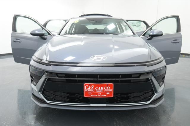 2026 Hyundai Sonata Hybrid Blue