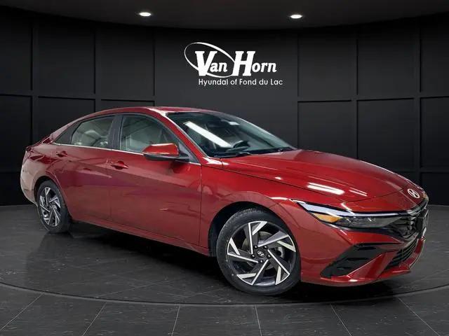 2025 Hyundai Elantra Limited for sale in Fond du Lac, WI