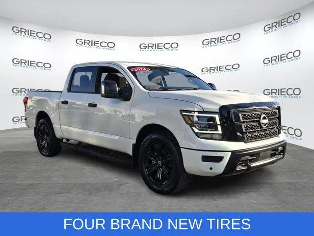 2024 Nissan Titan Crew Cab SV 4x4 for sale in Lauderhill, FL