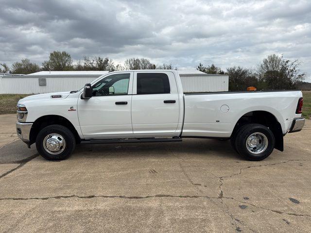 2026 Ram 3500 Tradesman Crew Cab 4x4 8' Box