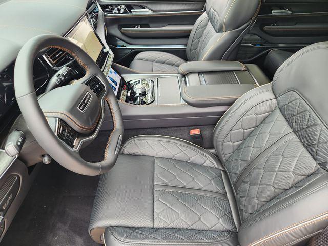2026 Jeep Grand Wagoneer Summit Reserve 4x4