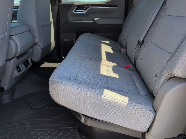 2026 Chevrolet Silverado 1500 4WD Crew Cab Standard Bed LT