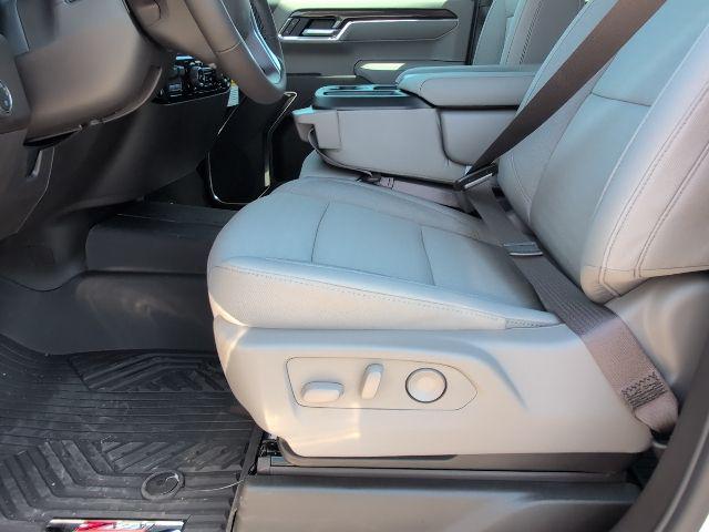 2026 Chevrolet Silverado 1500 4WD Crew Cab Standard Bed LT