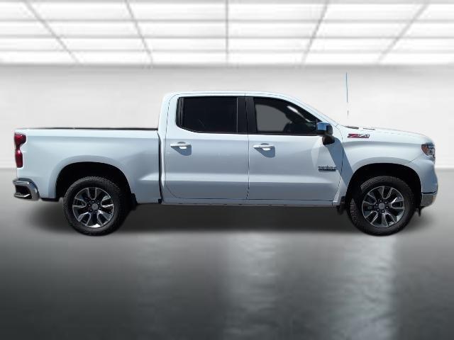 2026 Chevrolet Silverado 1500 4WD Crew Cab Standard Bed LT