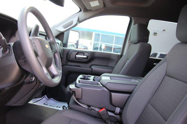 2026 Chevrolet Silverado 2500HD Crew Cab, Standard Bed, WT, 4WD