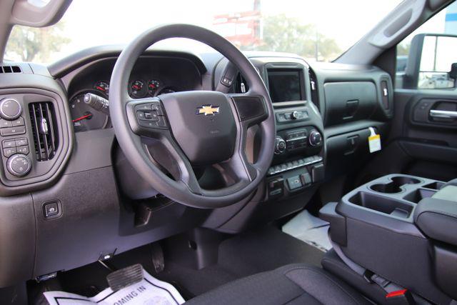 2026 Chevrolet Silverado 2500HD Crew Cab, Standard Bed, WT, 4WD