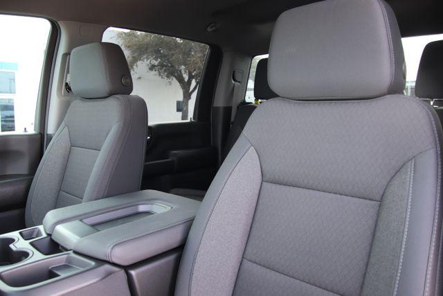 2026 Chevrolet Silverado 2500HD Crew Cab, Standard Bed, WT, 4WD