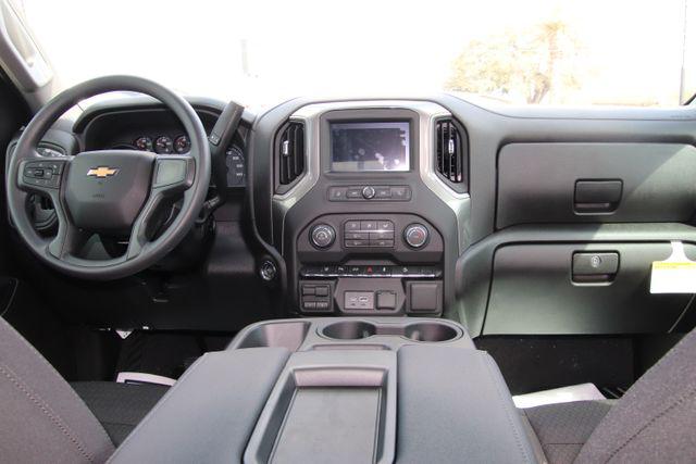 2026 Chevrolet Silverado 2500HD Crew Cab, Standard Bed, WT, 4WD