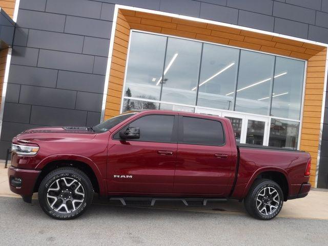 2025 RAM 1500 Laramie Crew Cab 4x4 57 Box