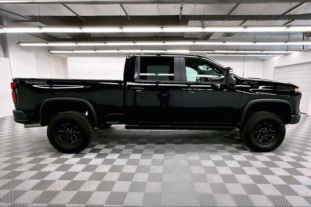2025 Chevrolet Silverado 2500HD 4WD Crew Cab Standard Bed ZR2