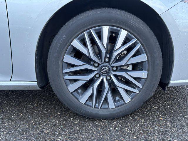 2024 Nissan Altima SV FWD