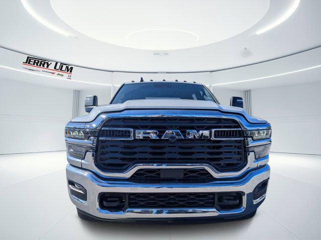 2026 RAM Ram 3500 Chassis Cab RAM 3500 TRADESMAN CREW CAB CHASSIS 4X4 60 CA