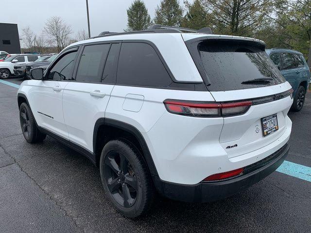 2023 Jeep Grand Cherokee Altitude 4x4 2023 Jeep Grand Cherokee Altitude 4x4