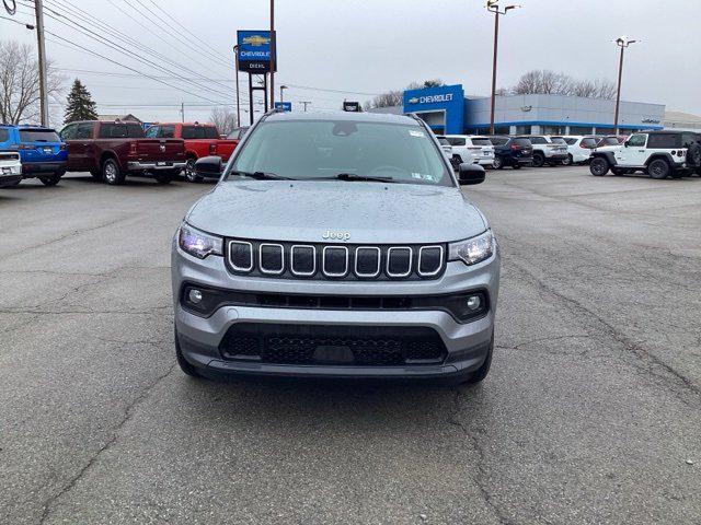 2022 Jeep Compass Latitude Lux 4x4