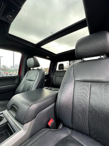 2022 Ford F-350 LARIAT