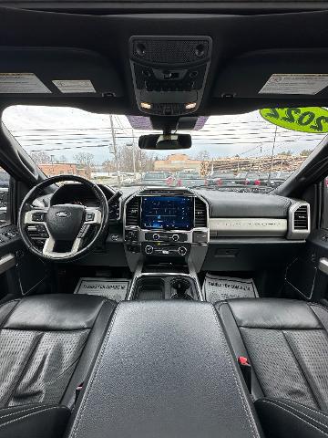 2022 Ford F-350 LARIAT