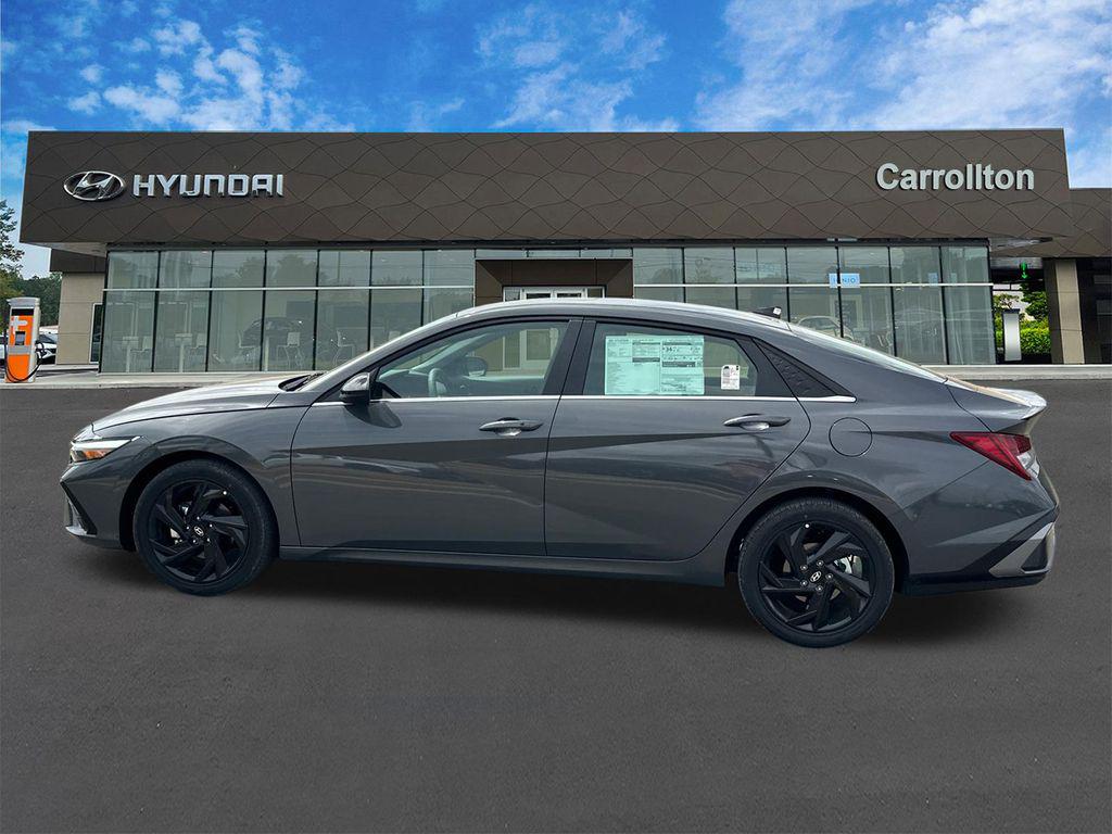 New 2026 Gray HYUNDAI SEL Sport Premium image 9