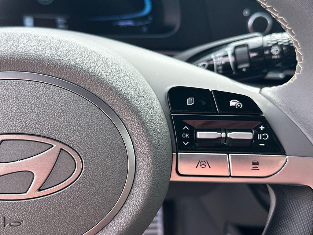 New 2026 Gray HYUNDAI SEL Sport Premium image 26