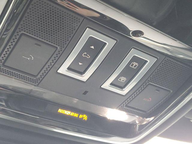 2021 Land Rover Range Rover Velar P250 R-Dynamic S