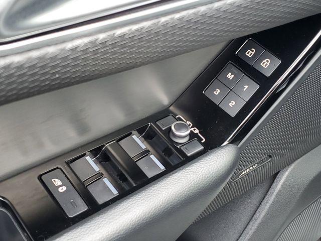 2021 Land Rover Range Rover Velar P250 R-Dynamic S