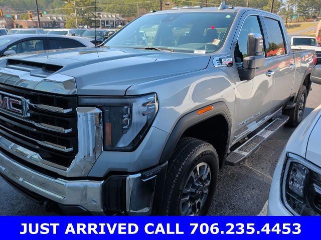 2025 GMC Sierra 2500HD 4WD Crew Cab Standard Bed SLT