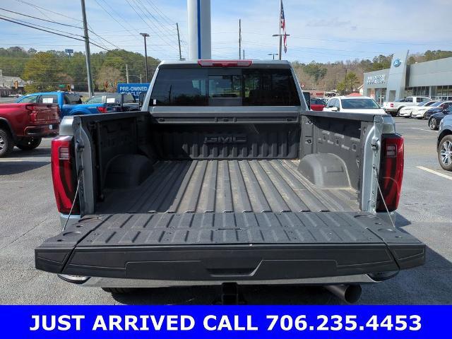 2025 GMC Sierra 2500HD 4WD Crew Cab Standard Bed SLT