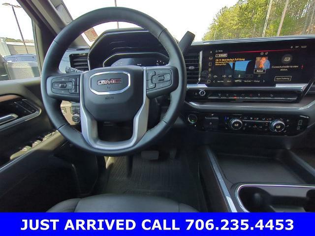 2025 GMC Sierra 2500HD 4WD Crew Cab Standard Bed SLT