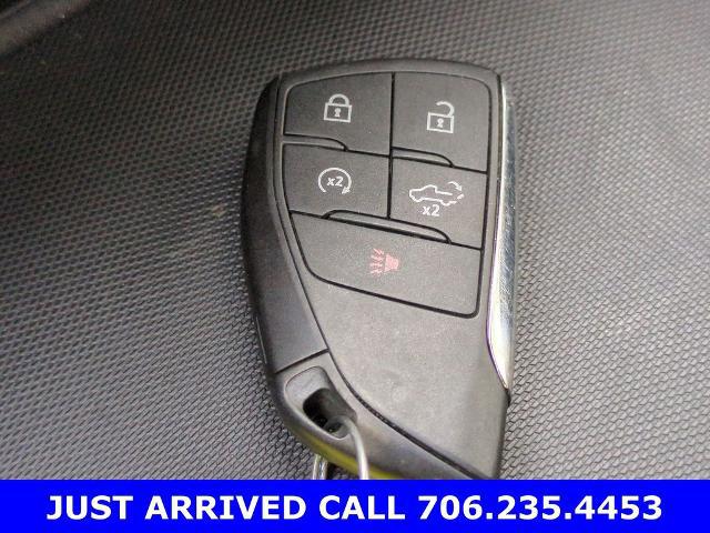 2025 GMC Sierra 2500HD 4WD Crew Cab Standard Bed SLT