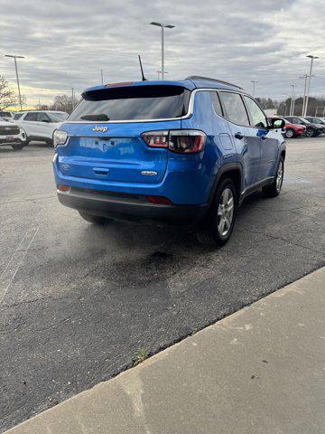 2022 Jeep Compass Latitude FWD