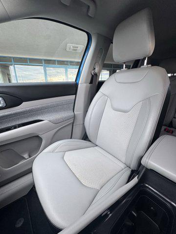 2022 Jeep Compass Latitude FWD