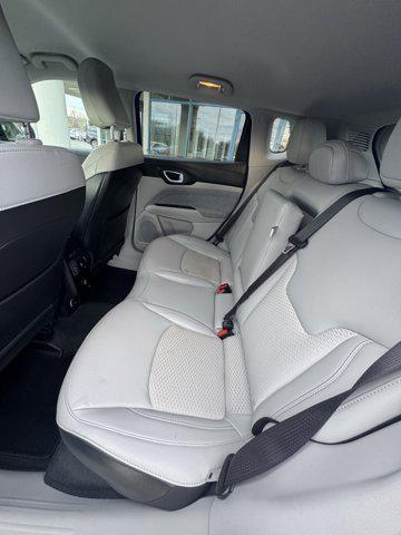 2022 Jeep Compass Latitude FWD