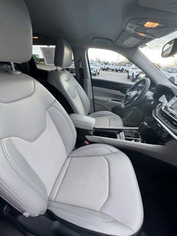 2022 Jeep Compass Latitude FWD