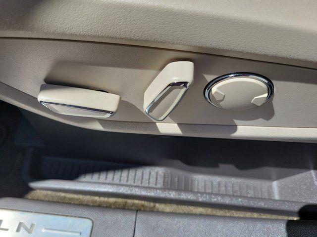 2017 Lincoln MKX Select