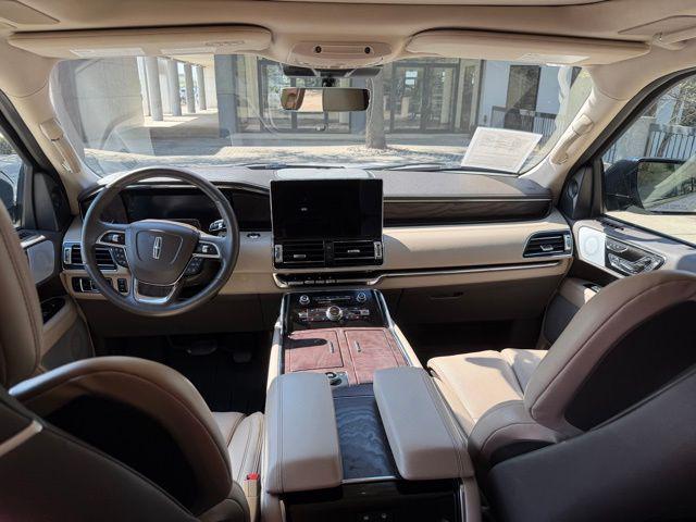 2024 Lincoln Navigator Reserve L