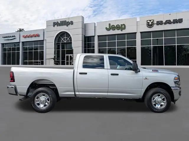 2026 Ram 2500 Tradesman Crew Cab 4x4 64 Box