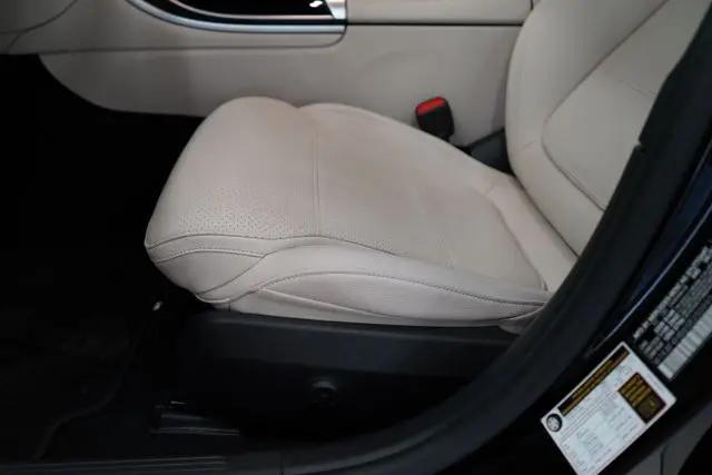 2025 Mercedes-Benz C-CLASS C 300 C 300